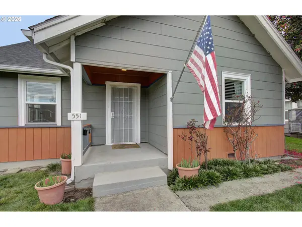 551 19TH AVE, Longview, WA 98632