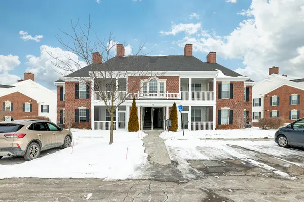 1062 W Summerfield Glen CIR #70, Scio Twp, MI 48103