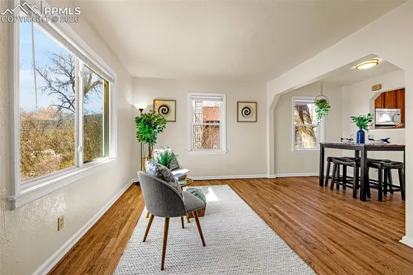 1124 E Las Animas ST, Colorado Springs, CO 80910