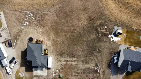 61 Pebble Creek CV, Raymond, AB T0K 2S0