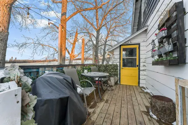 320075 Range Road 240 #1-4, Rural Kneehill County, AB T0M 1A0