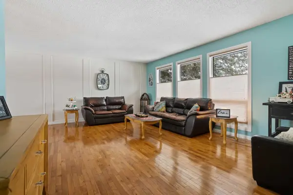 5410 47 AVE W, Forestburg, AB T0B 1N0