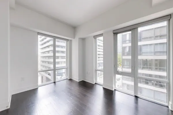 955 Bay ST #625, Toronto C01, ON M5S 0C6