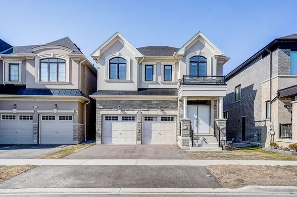 1404 Mockingbird SQ, Pickering, ON L1X 0N8