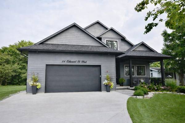 14 EDWARD ST W, Clearview, ON L0M 1G0