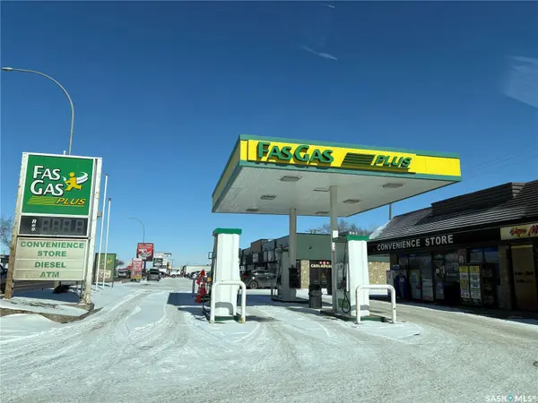 1604 Idylwyld DRIVE N, Saskatoon, SK S7L 1B1