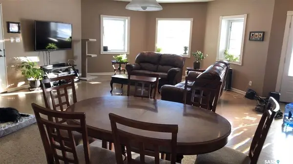 10 Dr Arthur AVENUE, Redvers, SK S0C 2H0