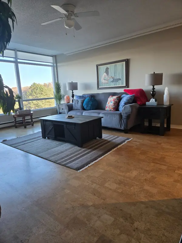 45 Pond Mills RD #509, London South, ON N5Z 4W5