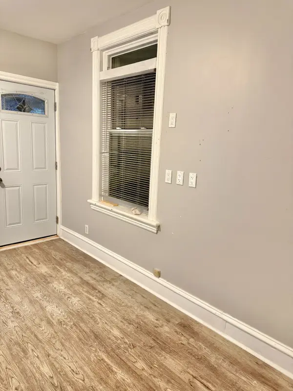 870 Somerset ST W #2, West Centre Town, ON K1R 6R7