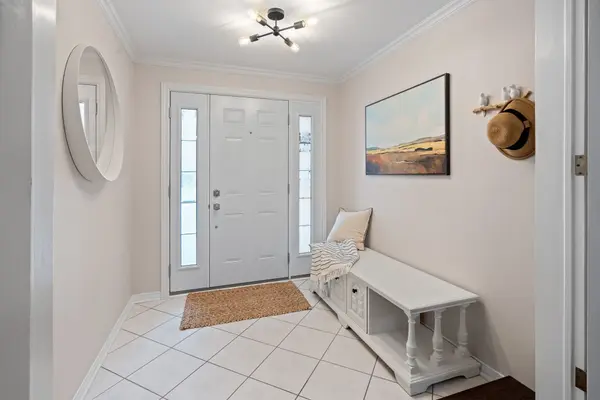 15 Wellfleet CRES, Barrhaven, ON K2J 2Y3