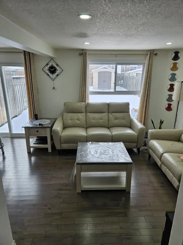 145 Stephanie DR, Guelph, ON N1K 1X7