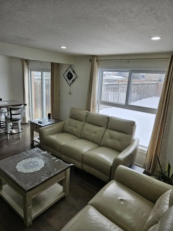 145 Stephanie DR, Guelph, ON N1K 1X7