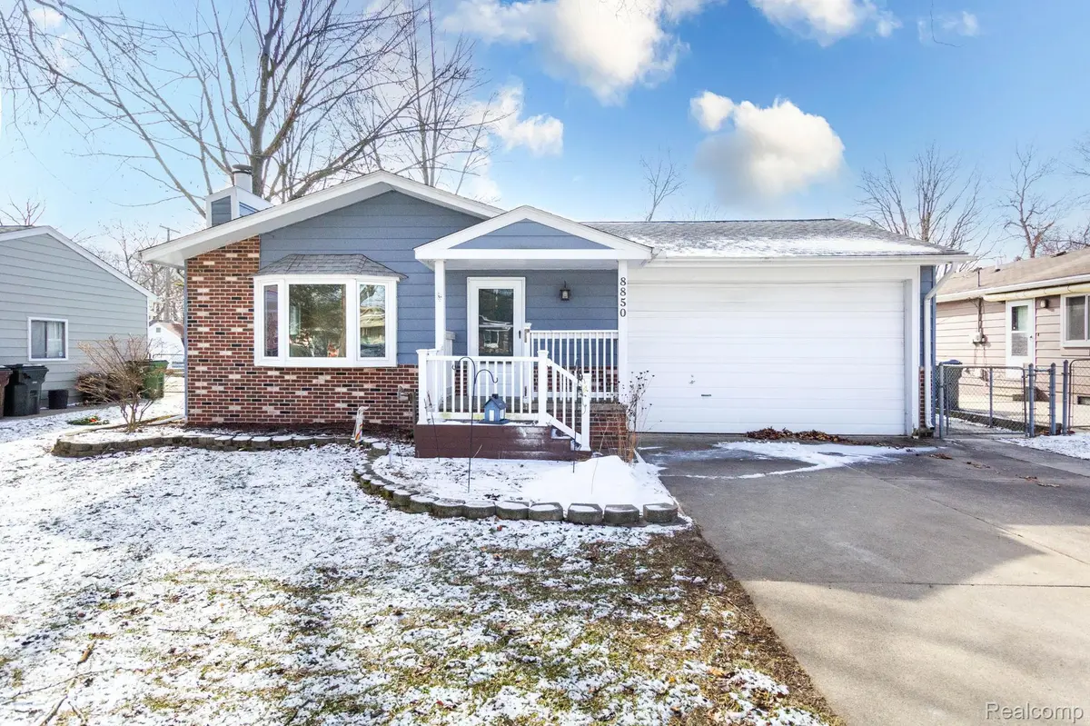 8850 Janis ST, Shelby Charter Township, MI 48317