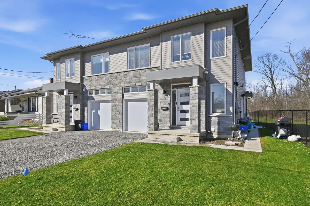 46 PIETZ AVE, Welland, ON L3C 1Z5