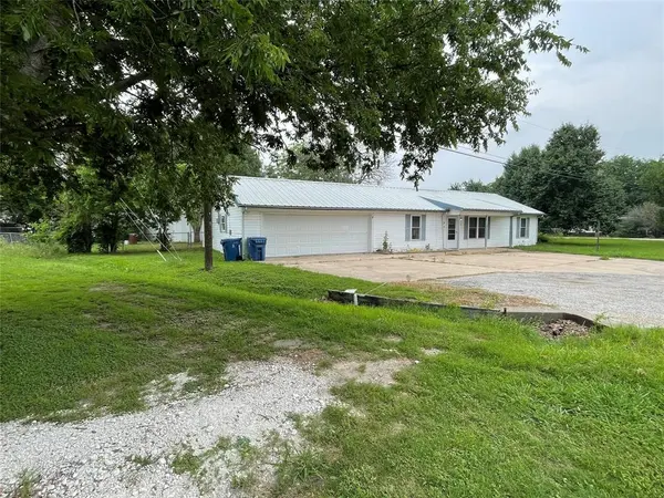 400 N Angelina, Whitney, TX 76692