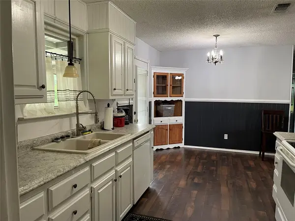 400 N Angelina, Whitney, TX 76692