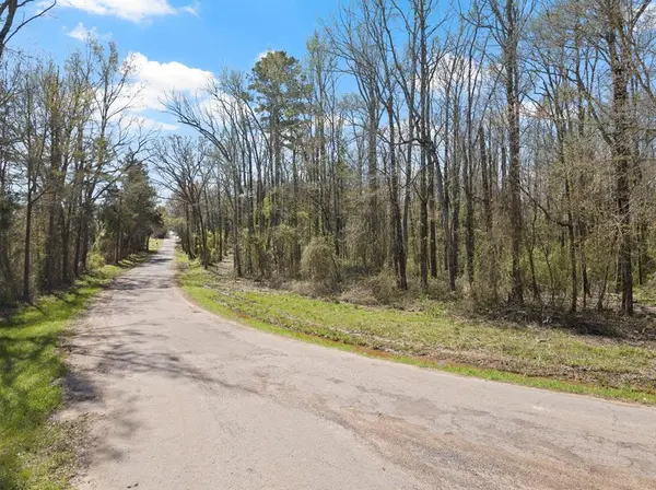 Lot 5 CR 4365, Mount Pleasant, TX 75455