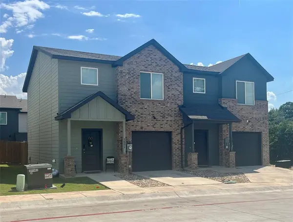 1601-1602 Boxwood Lane, Forest Hill, TX 76140