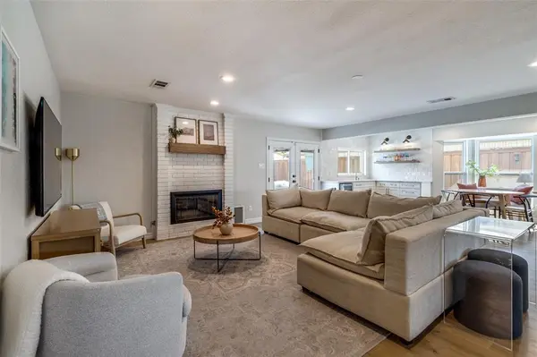 9243 Moss Farm Lane, Dallas, TX 75243