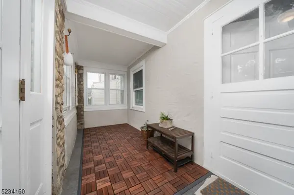 210 Kings Rd, Madison Boro, NJ 07940