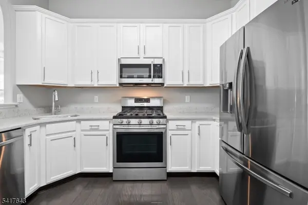 605 Edward St, Lopatcong Twp., NJ 08865