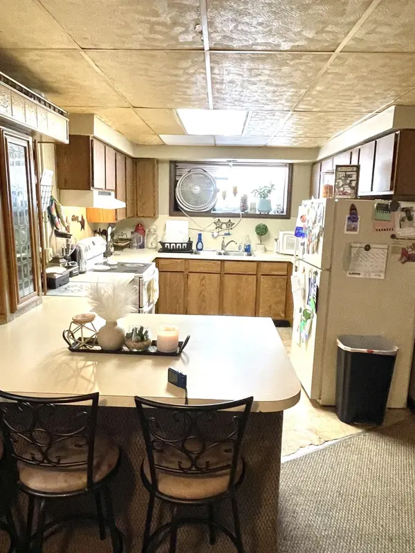 904-906 W Main ST, Owosso, MI 48867