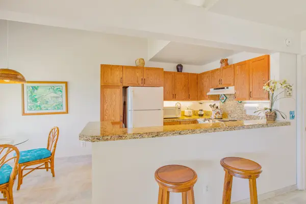 5300 KA HAKU RD #208, Princeville, HI 96722