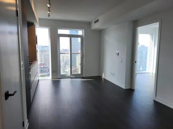 319 Jarvis ST #3705, Toronto C08, ON M5B 0C8