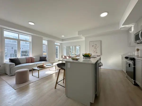 1655 Palmers Sawmill RD #1006, Pickering, ON L1X 0R3