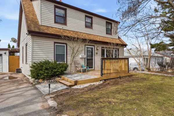 10 Valleyview CRES, Belleville, ON K8P 3G1