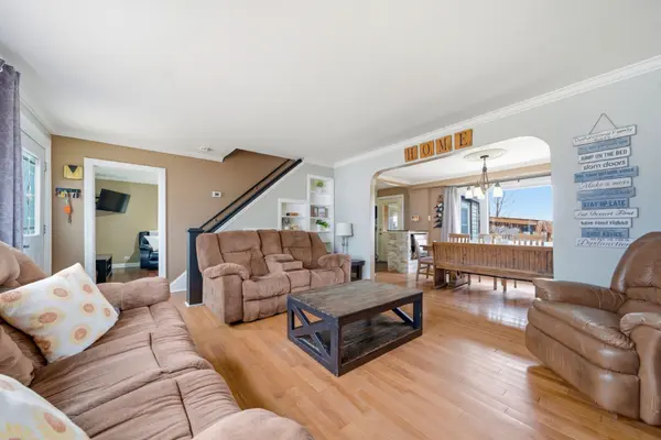 10 Valleyview CRES, Belleville, ON K8P 3G1