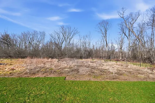 46 PIETZ AVE, Welland, ON L3C 1Z5