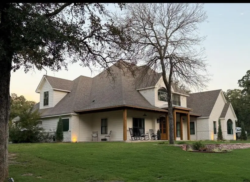 279 County Road 1325, Bridgeport, TX 76426