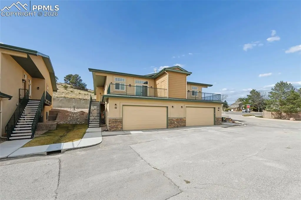5950 Eagle Glen VW #101, Colorado Springs, CO 80919