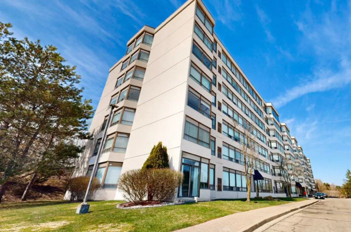 521 Riverside DR #106, London North, ON N6H 5E2