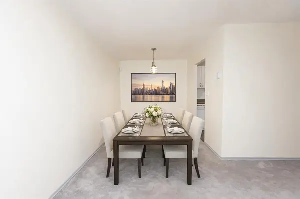 241 Kinver AVE, Winnipeg, MB R2R 1G6