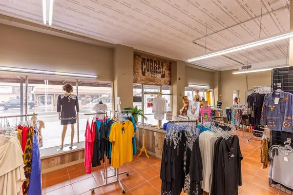 1242 Commercial Avenue, Anson, TX 79501