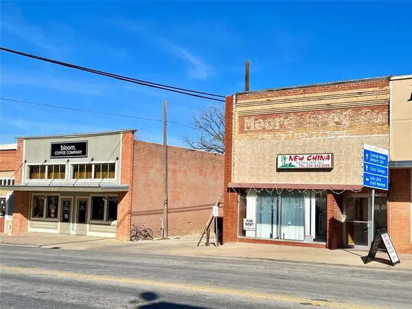 715 Conrad Hilton Boulevard #1, Cisco, TX 76437