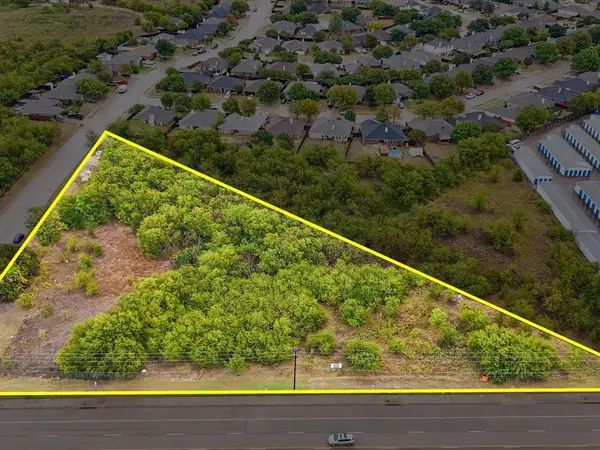 713 S Crowley Road, Crowley, TX 76036