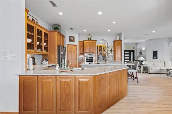 5605 Flagstick Drive, Granbury, TX 76049