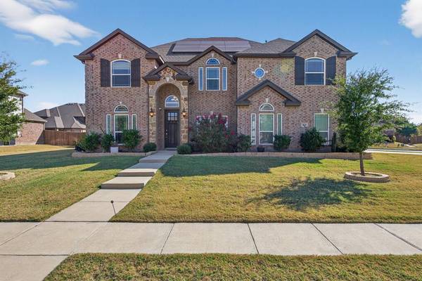 1526 Spring Hill Drive,  Cedar Hill,  TX 75104