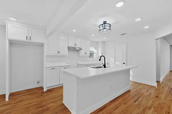 2534 Millermore Street, Dallas, TX 75216