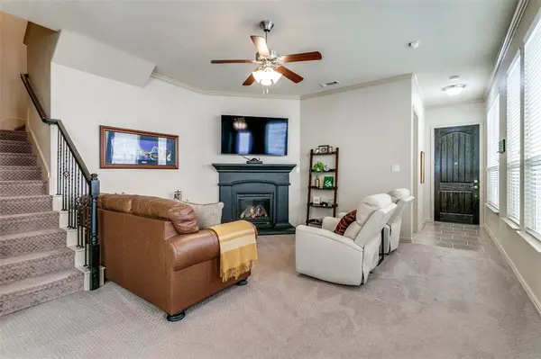 200 Kielder Drive, Lewisville, TX 75067