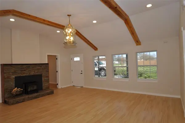 209 W 5th Street, Tolar, TX 76476