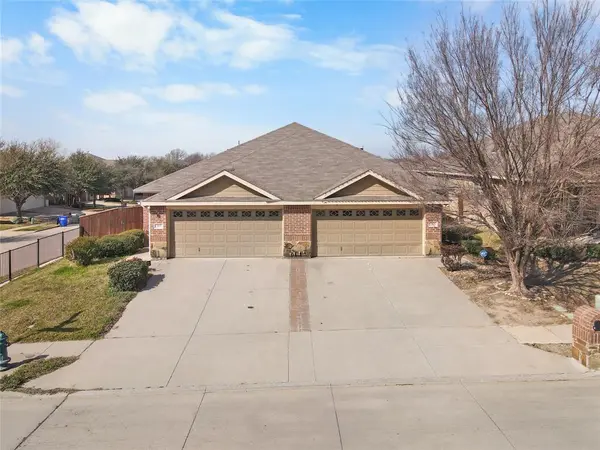 363 Armstrong Lane, Lavon, TX 75166