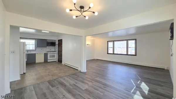 388 Garibaldi Ave, Lodi Boro, NJ 07644