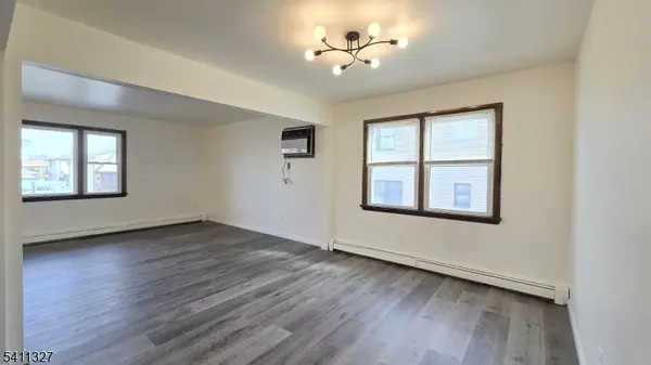 388 Garibaldi Ave, Lodi Boro, NJ 07644