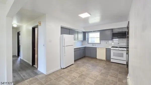 388 Garibaldi Ave, Lodi Boro, NJ 07644