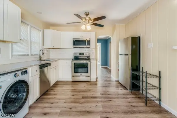 34 Mason Ave, Newton Town, NJ 07860