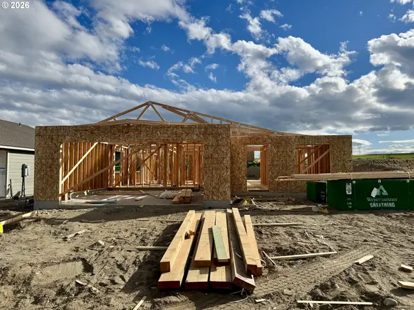 596 Arthur ST, Umatilla, OR 97882